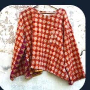 Kantha Bae Orange Wanderer Pocket Crop